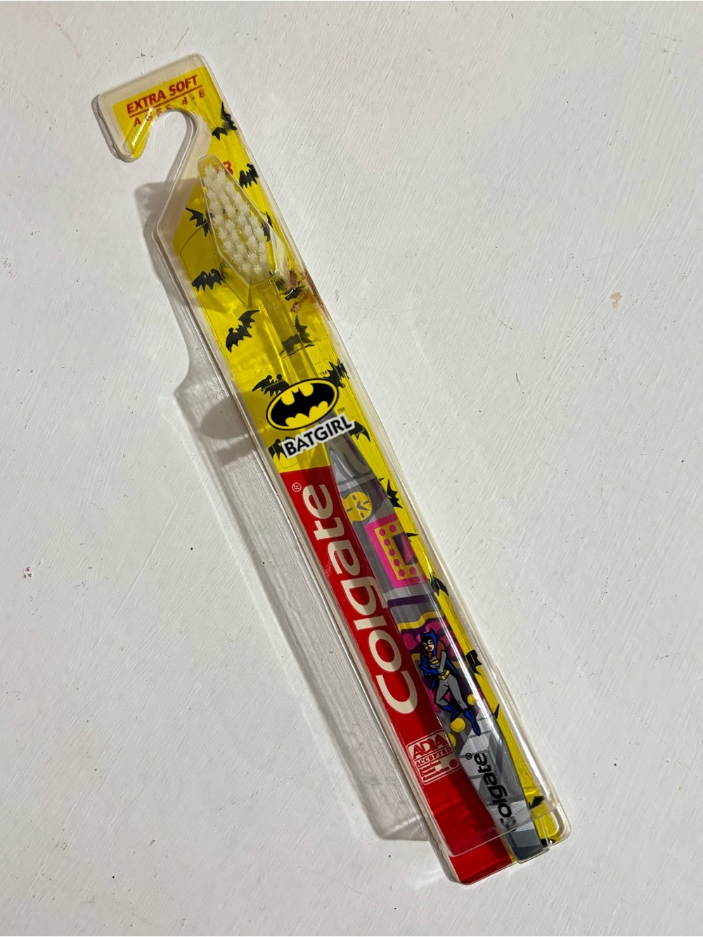 Colgate Vintage 1997 Kids Batgirl Extra Soft Toothbrush NEW